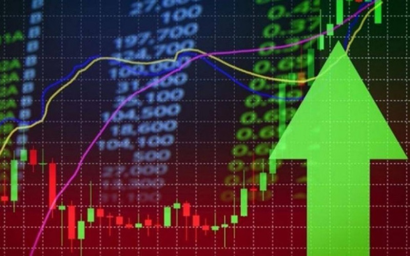 Lần đầu tiên VN-Index vượt 1,700 điểm