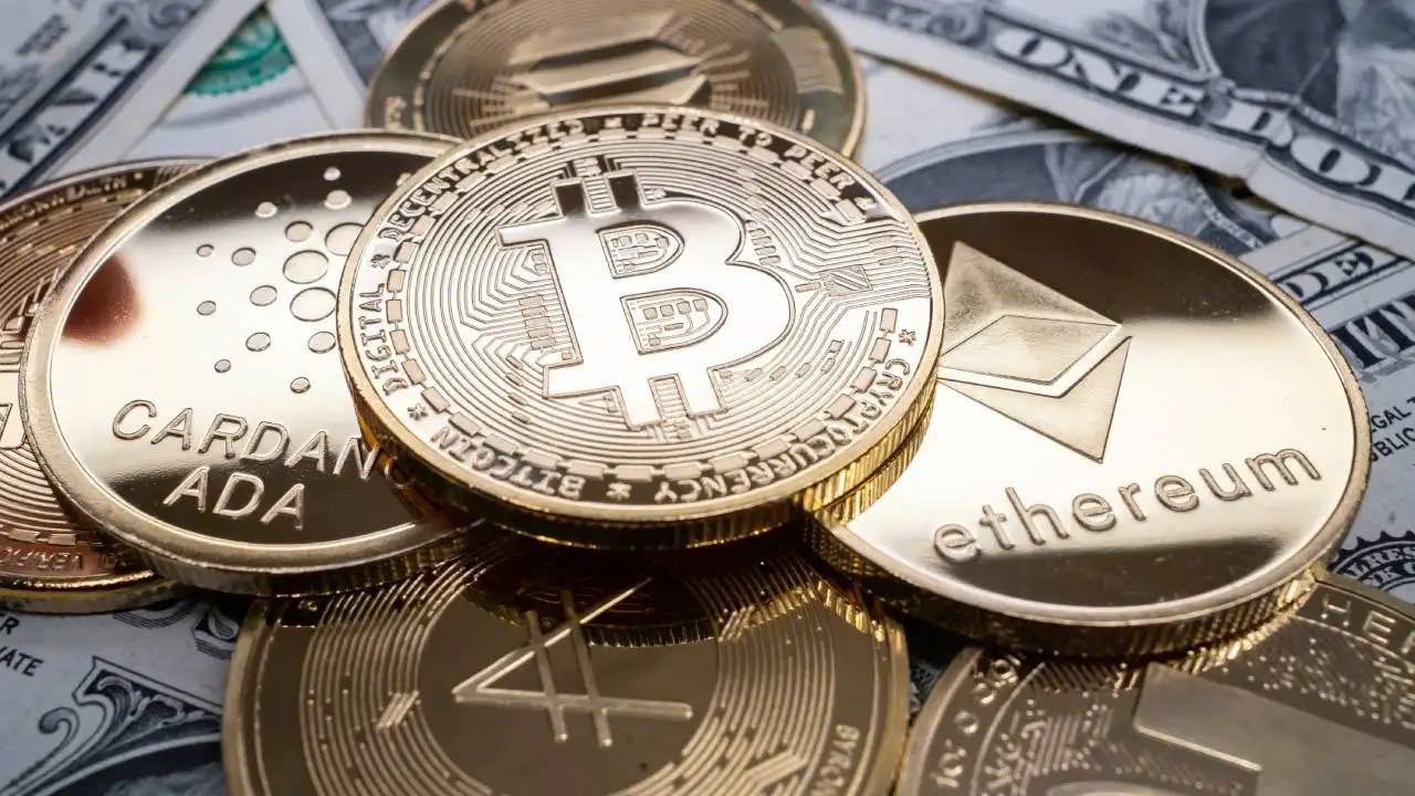 Bitcoin, Ethereum, BNB đồng loạt lao dốc