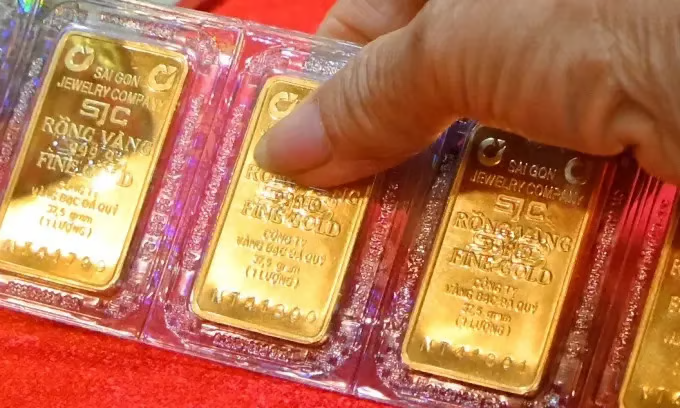 Giá vàng chững lại trước báo cáo lạm phát Mỹ.